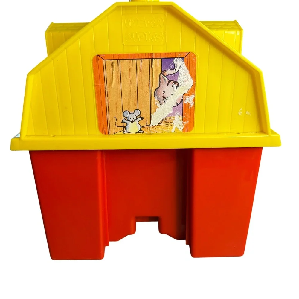 Vintage Mega Bloks Lil Farmer 801 Barn Building‎ Set with Tractor and Animals